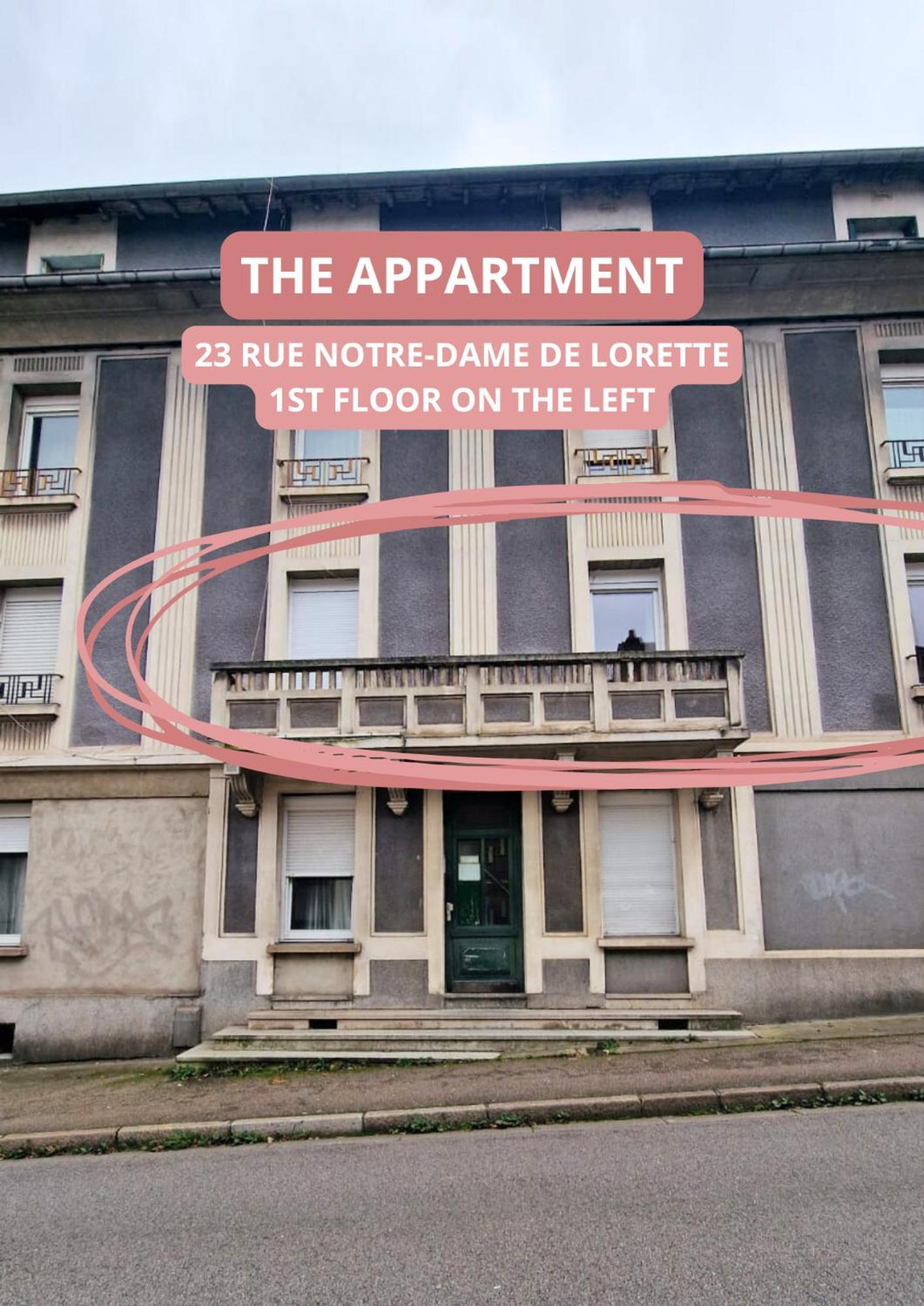 Verriere & Parement En Centre-Ville Épinal Extérieur photo